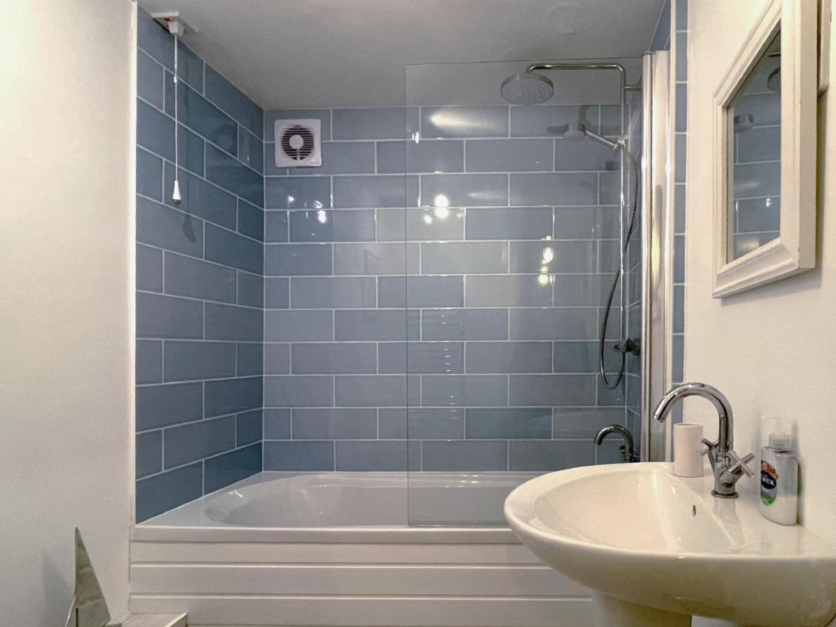 The Hydings Villa Whitby Ngoại thất bức ảnh